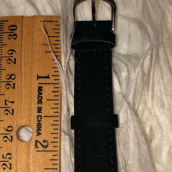 Black suede and crystal watch. - Picture 4 of 7